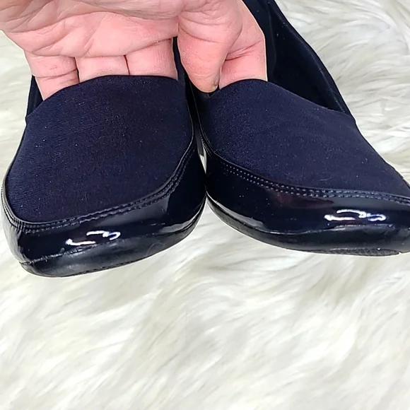 Shoes Size 8M Navy Blue Patent Fabric Wedges Lightweight Casual Everyday EUC - Picture 7 of 10